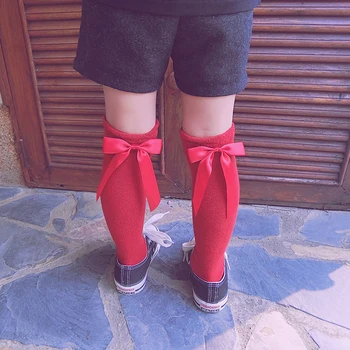 Çocuk Uzun Çorap Diz Yüksek Sevimli Düz Renk Bebek Bebek Çorap Yay İle Sıcak Pamuk Çorap Kızlar İçin Diz Çorap Yüksek Kaliteli